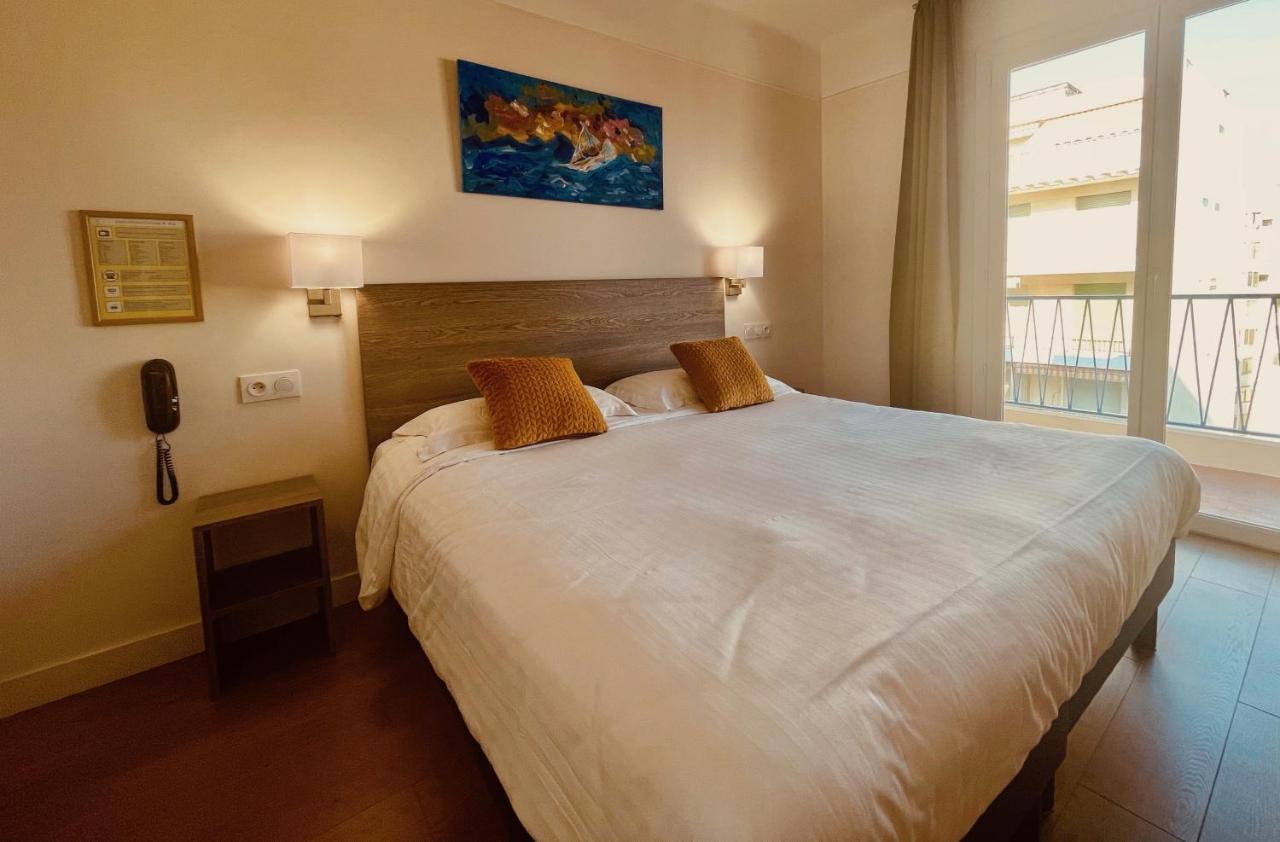 Hotel Courbet Juan-les-Pins Kültér fotó