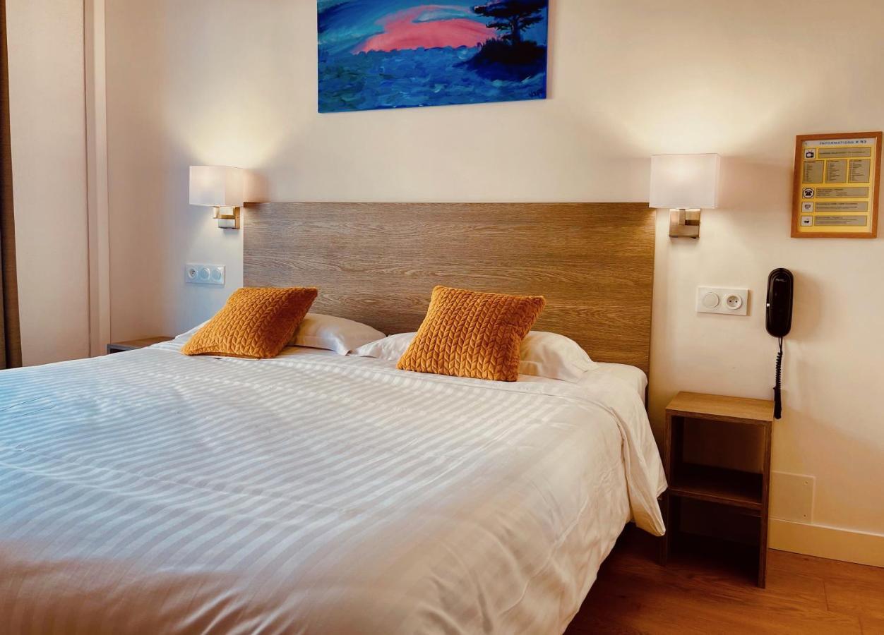 Hotel Courbet Juan-les-Pins Kültér fotó